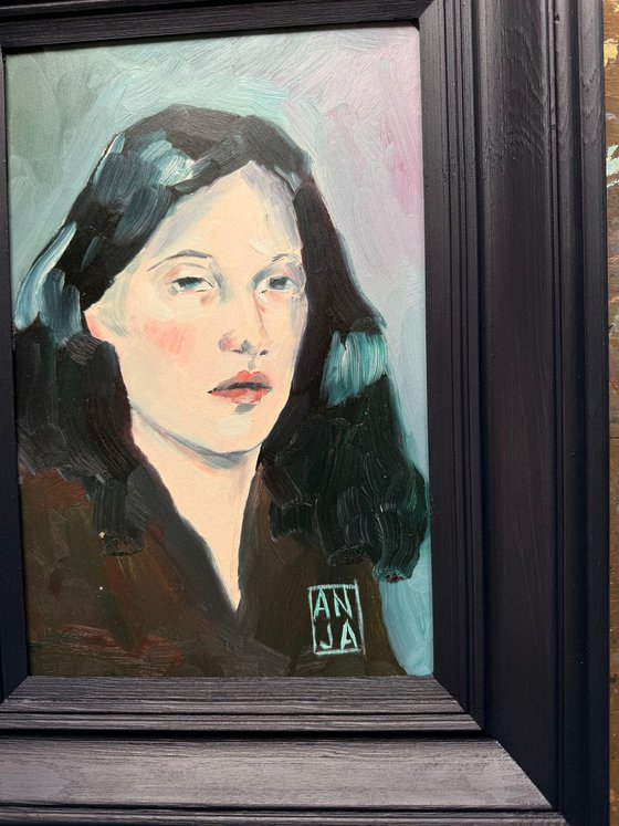Timeless Gaze from the “100 Portraits” series