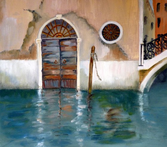 Brown Door,Venice