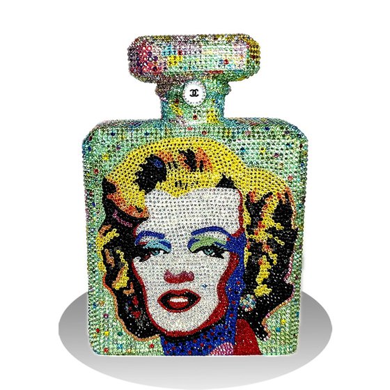 Chanel Marilyn Charm