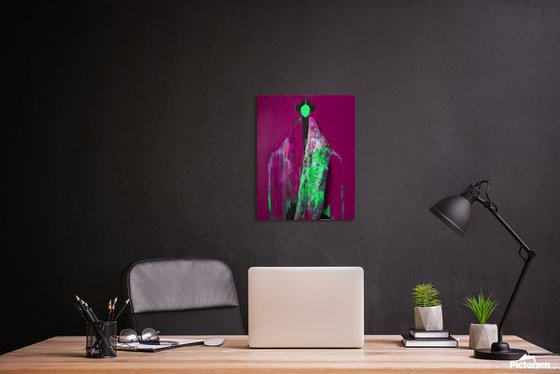 Alienation Magenta Figure