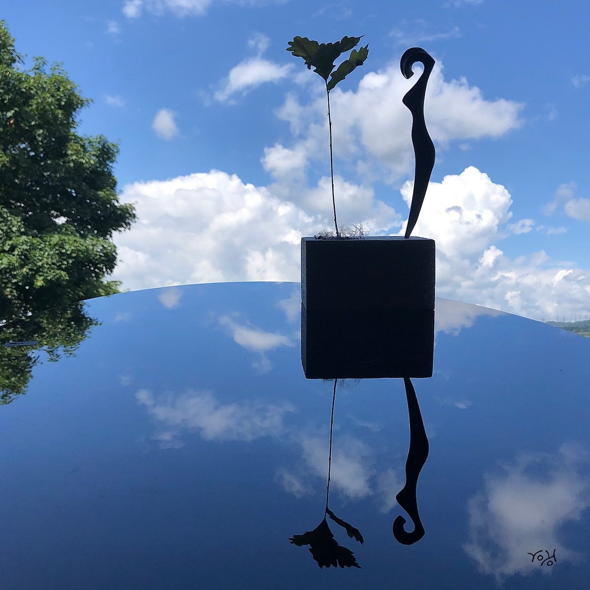 small sculpture #935 by Roland Kopfer