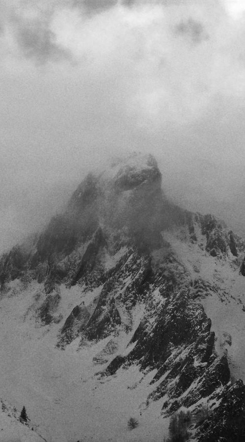 Que La Montagne est Belle..................... by Philippe berthier