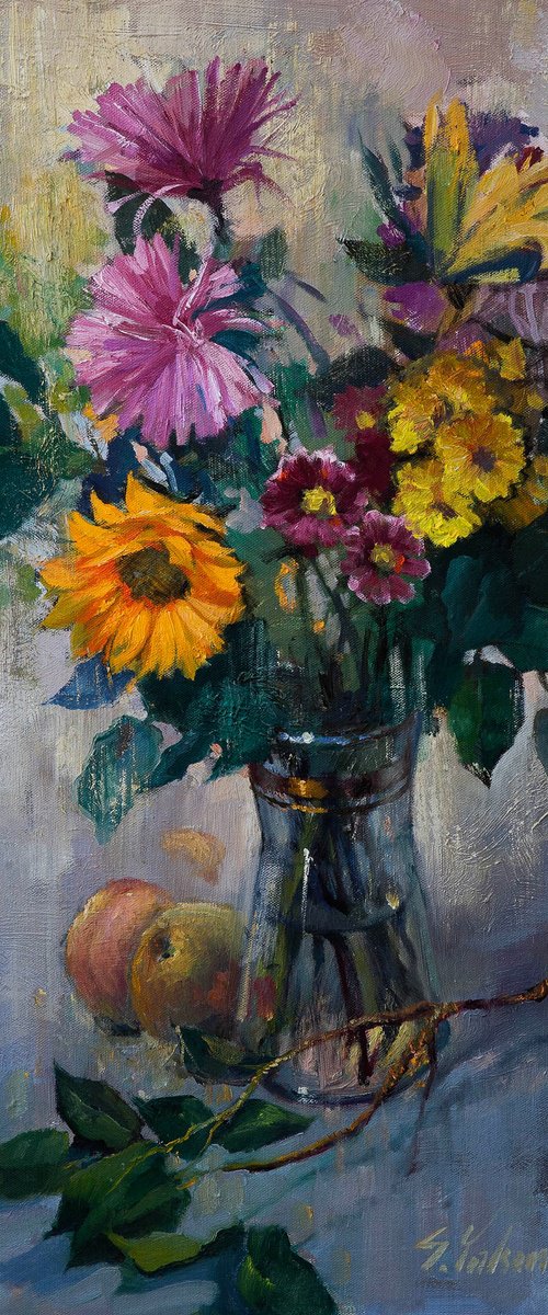 Flowers in a glass vase by Sergei Yatsenko