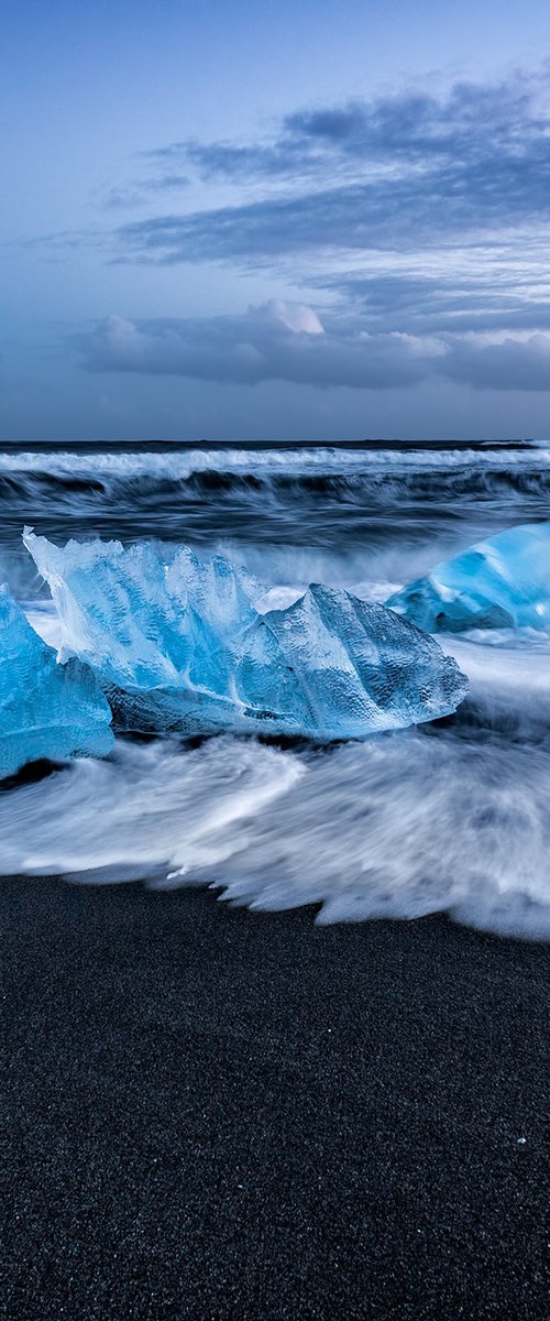 Jokulsarlon by Nick Psomiadis