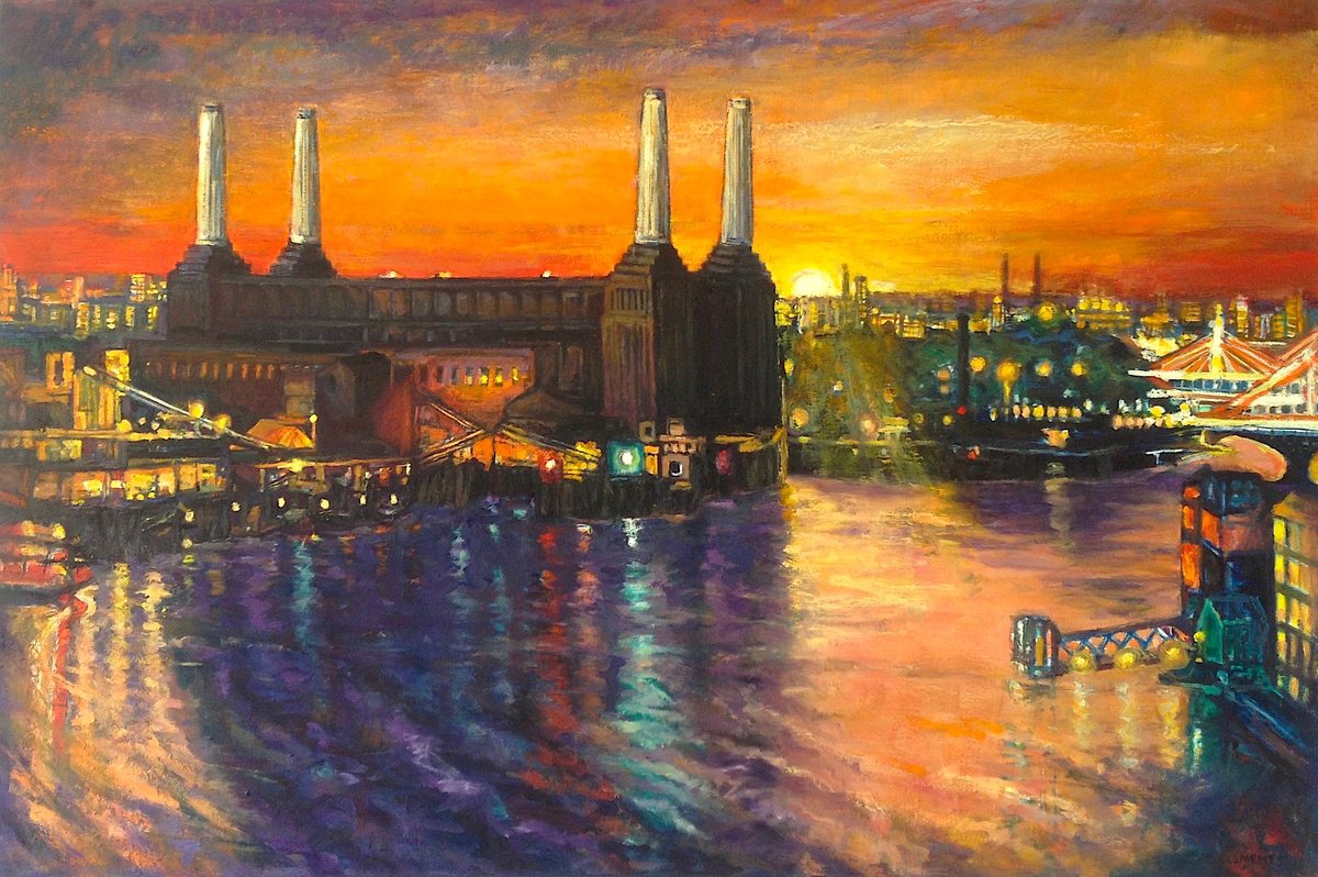 Battersea Power Station Sunsetting by Patricia Clements