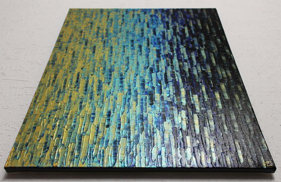 Blue-gold gradient