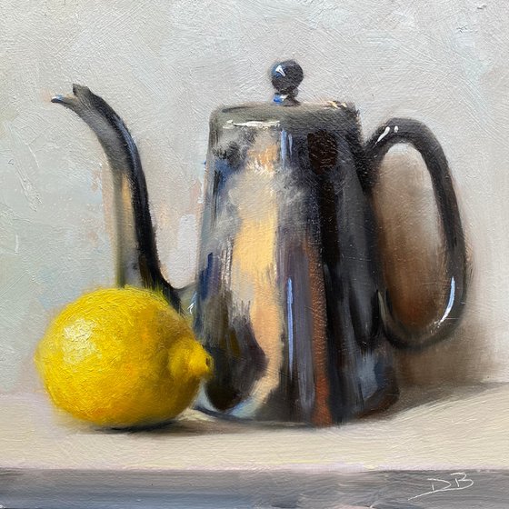 Coffee Pot with Lemon