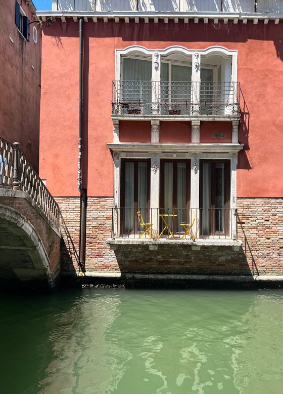 Venice Balcony by the Canal, Old World