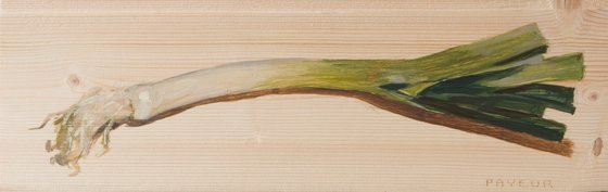 green leek on real wood