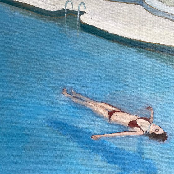 Floating in Art Deco