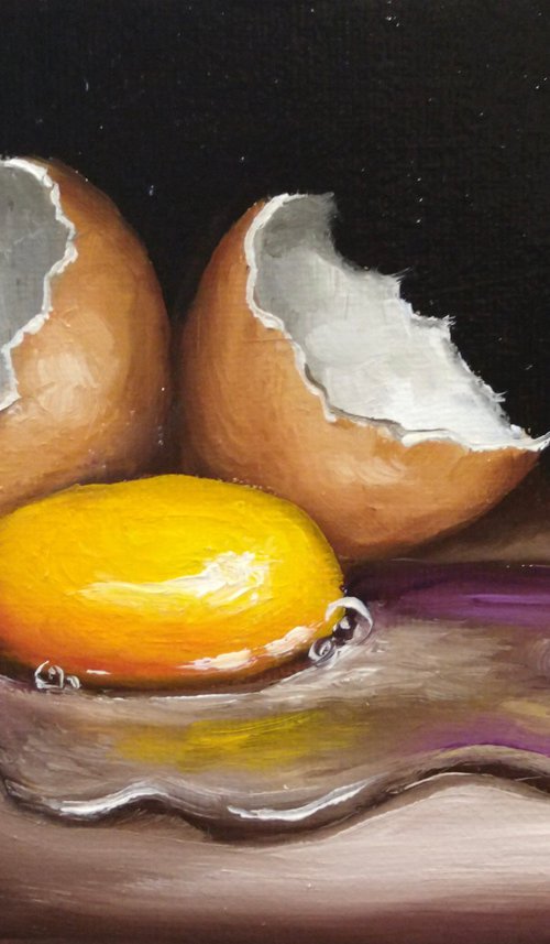 Cracked Egg  #3 still life by Jane Palmer Art