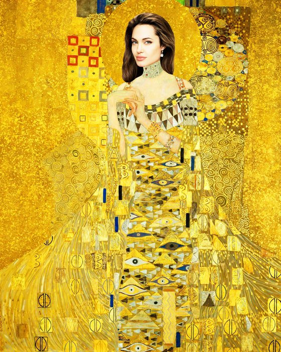 Angelina Jolie. Woman in gold