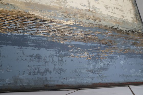 GEOMETRY OF BOUNDARIES