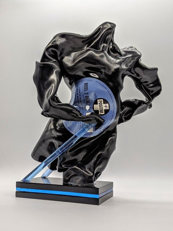 Vinyl Music Record Sculpture - "Après-ski"