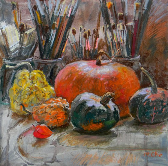 Pumpkins and brushes