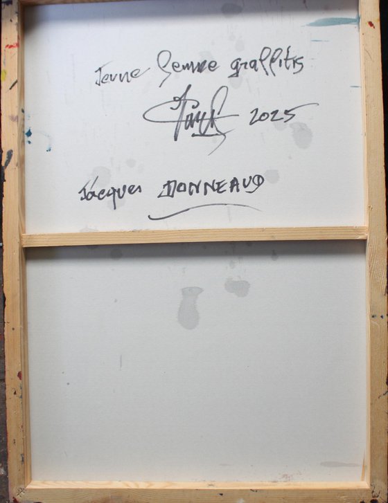 JEUNE FEMME GRAFFITIS