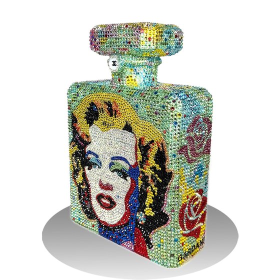 Chanel Marilyn Charm