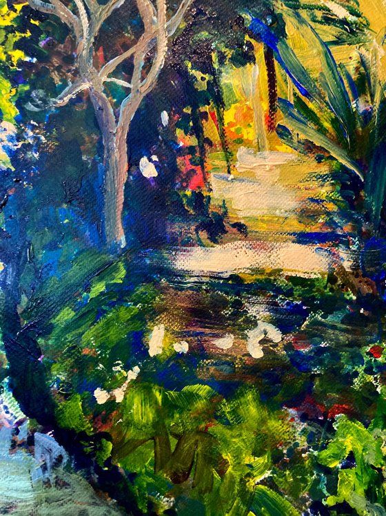 The tree between