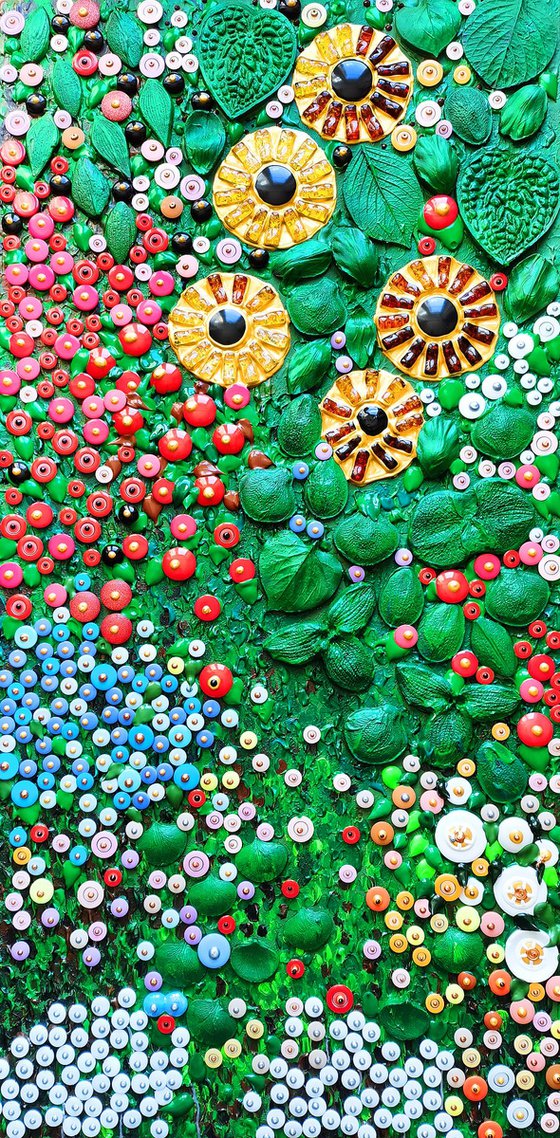 COLORFUL SUMMER GARDEN