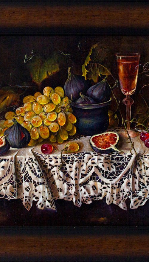 Still life with grapes and figs on a lace tablecloth by Inga Loginova
