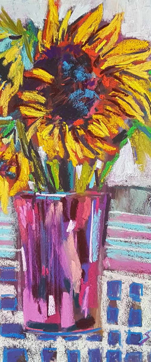 Sunflowers in a pink vase by Silvia Flores Vitiello