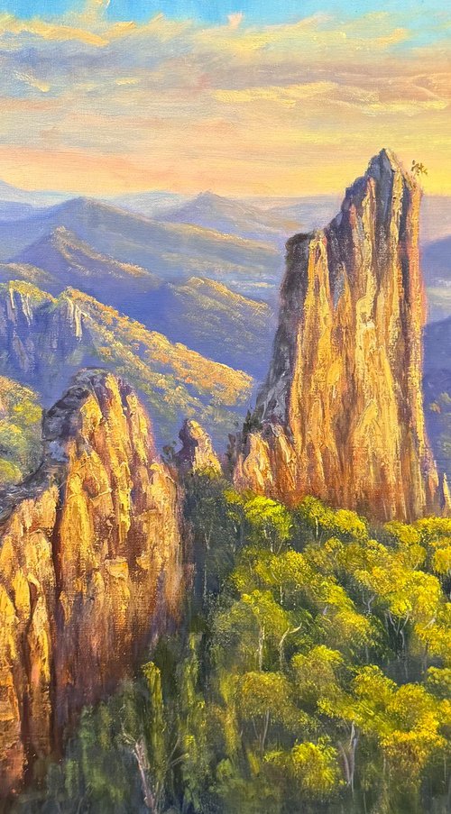 Golden Hour at Warrumbungle NP by Christopher Vidal
