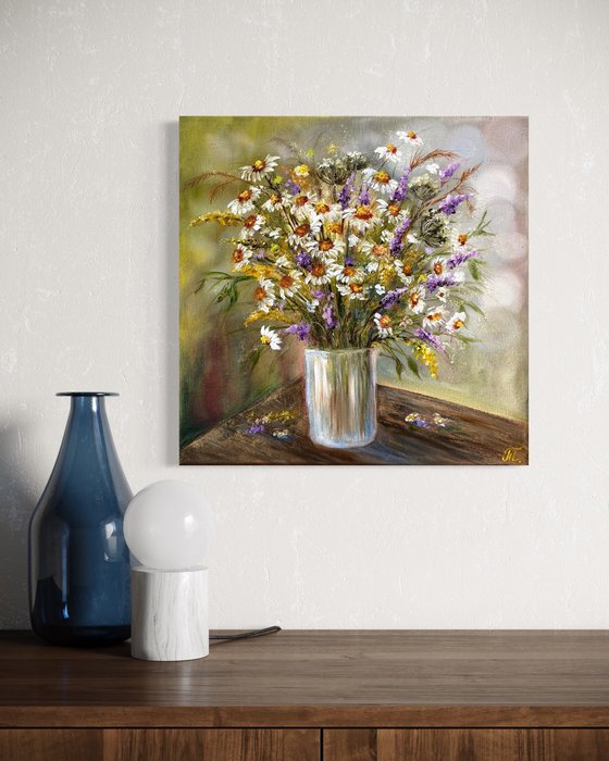 A bouquet of daisies