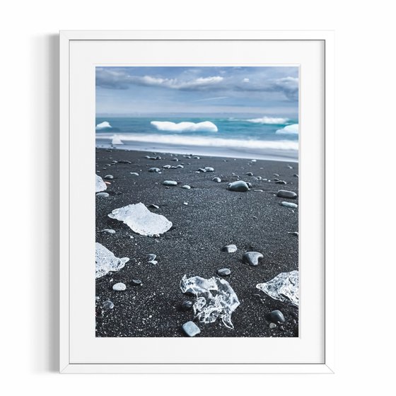 THE DIAMOND BEACH