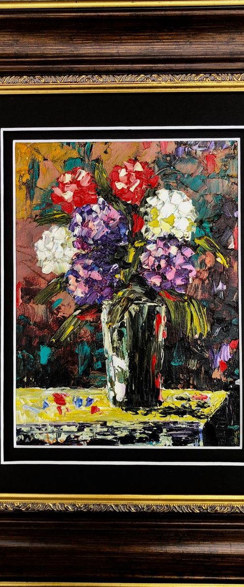Bouquet of flowers by Inna Montano