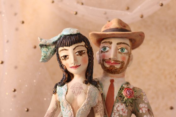 Wedding pair. Ceramic sculpture