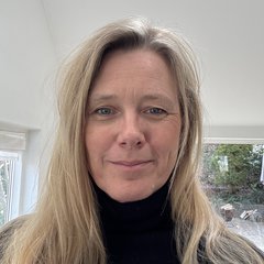 Visit Camilla Blauenfeldt shop