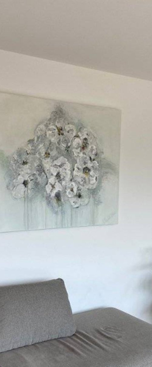 In the frenzy of Flowers 4 by Christa Haack