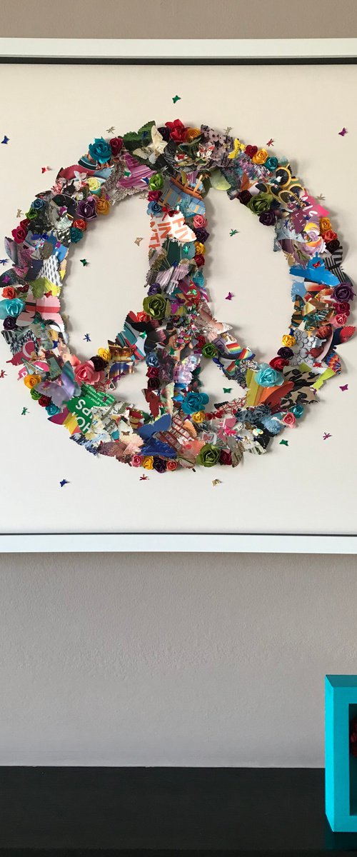Peace and Flower Power by Hernan Reinoso