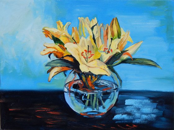 Lillies, flowers in a vase.