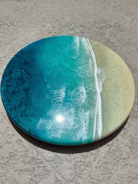 Round ocean #107