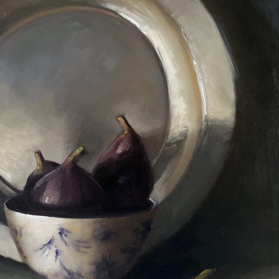 Figs and silver bowl