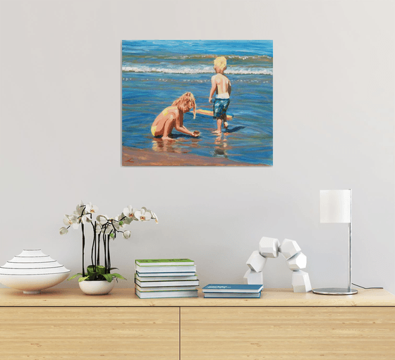 Children at the sea