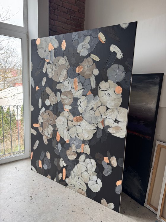 Don’t Touch, Just Feel