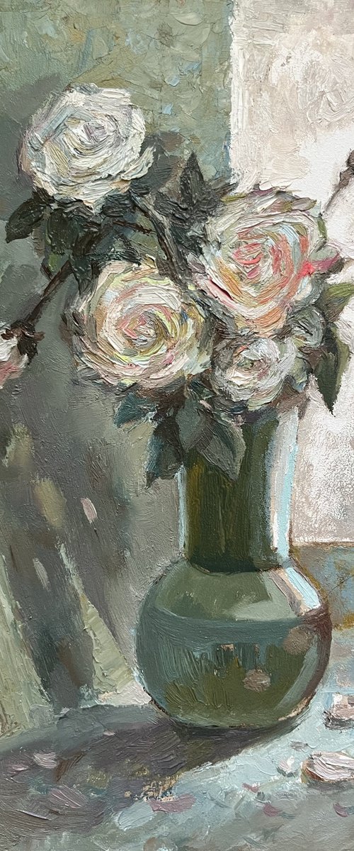 Roses in a vase, still life by Roman Sergienko