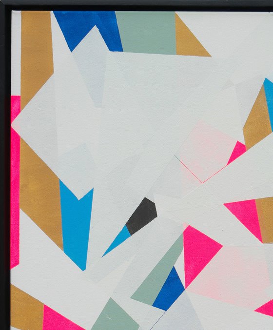 Fractured White and Neon pink