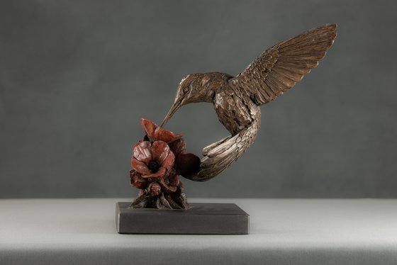 Hummingbird Bronze Resin