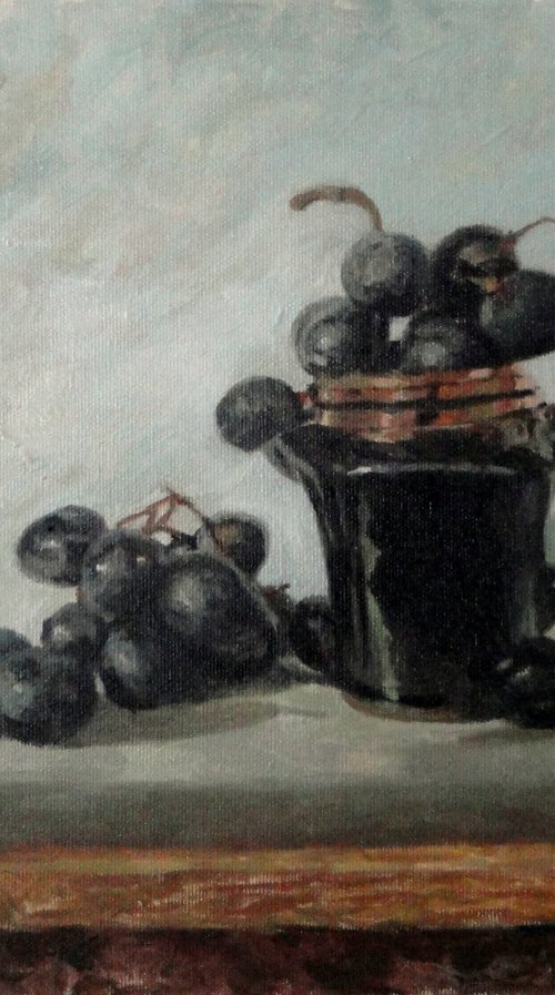 Black Grapes by Radosveta Zhelyazkova
