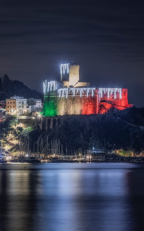 CHRISTMAS IN LERICI by Giovanni Laudicina