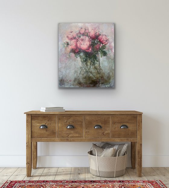 Pink roses in a vase