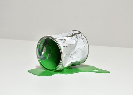 Le vieux pot de peinture vert 2