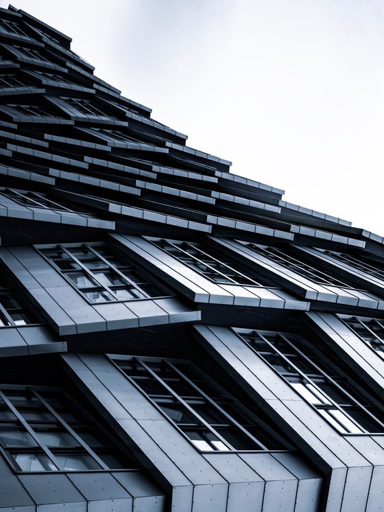 VARIABLE GEOMETRIES