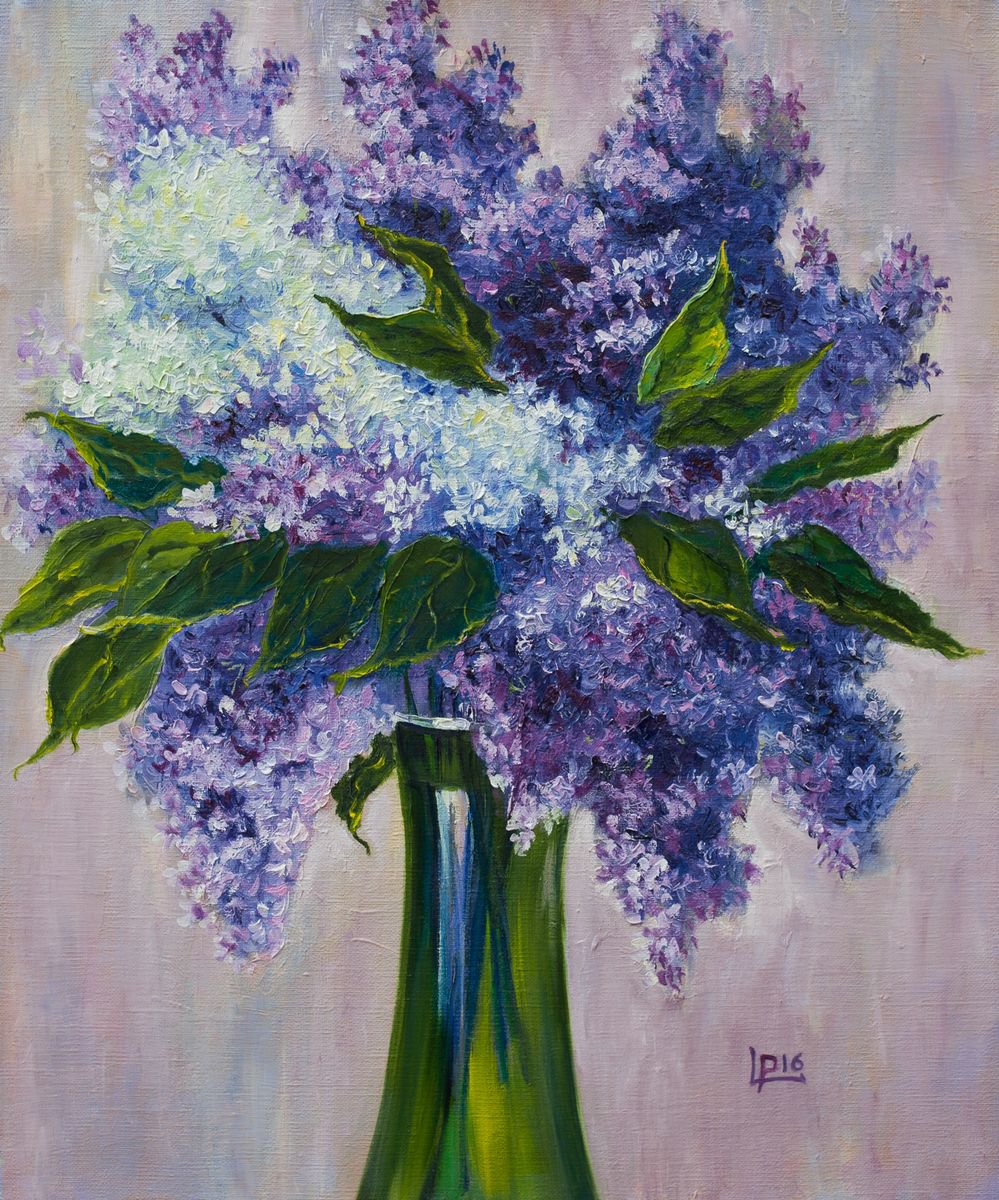 Lilac by Liudmila Pisliakova