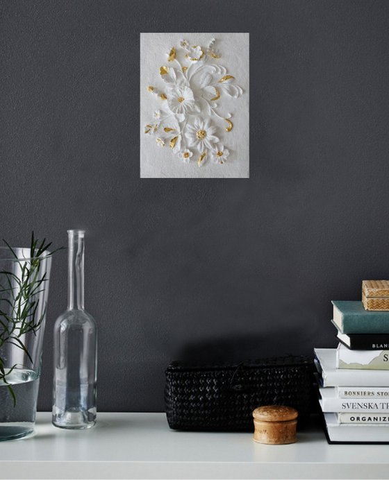 sculptural wall art "Flower composition with gold"