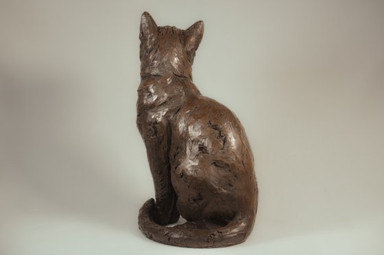 Sitting Cat BR