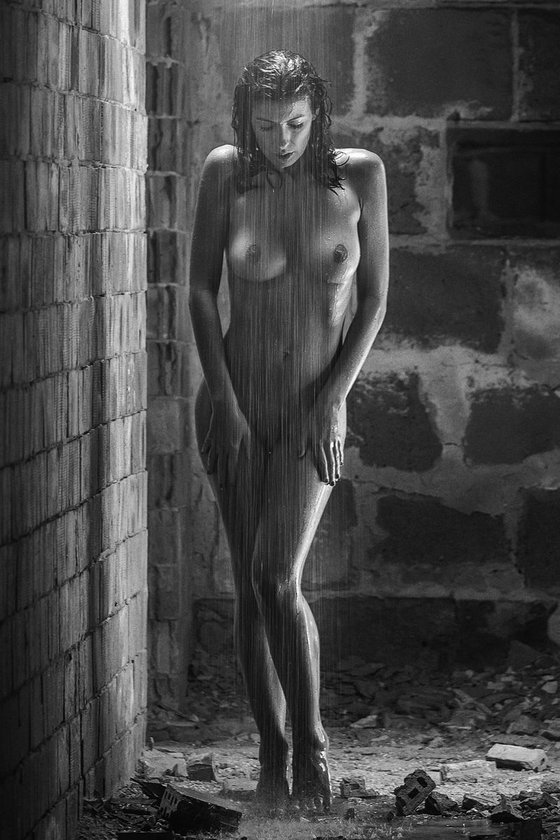 Light Rain - Black and White edition - Art Nude